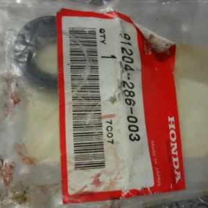 NOS Honda CB CL SL XL MR TL Kick Starter Oil Seal 18X29X7 91204-286-003